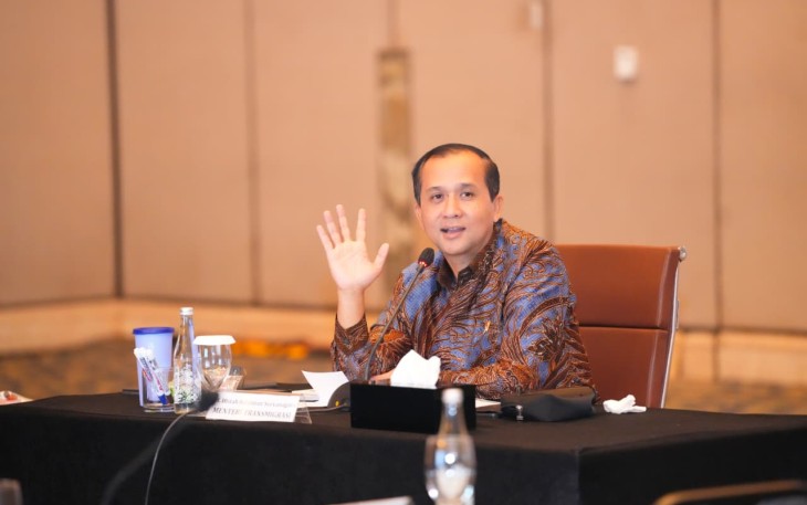 Menteri Transmigrasi M. Iftitah Sulaiman Suryanagara 