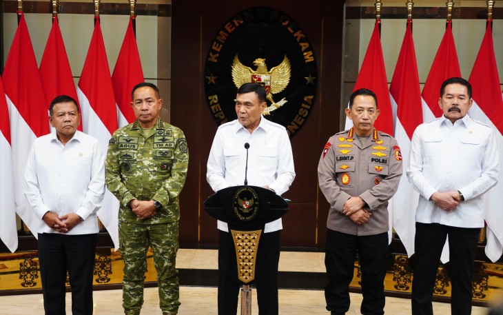 Menko Polkam Jenderal TNI (Purn.) Djamari Chaniago dalam kegiatan konferensi pers di Kantor Kemenko Polkam, Jakarta Pusat, Rabu (5/8/2026).