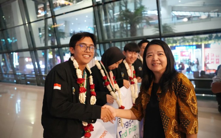 Kemendikdasmen terus mengapresiasi dan membina talenta berprestasi Indonesia hingga ke ajang internasional.