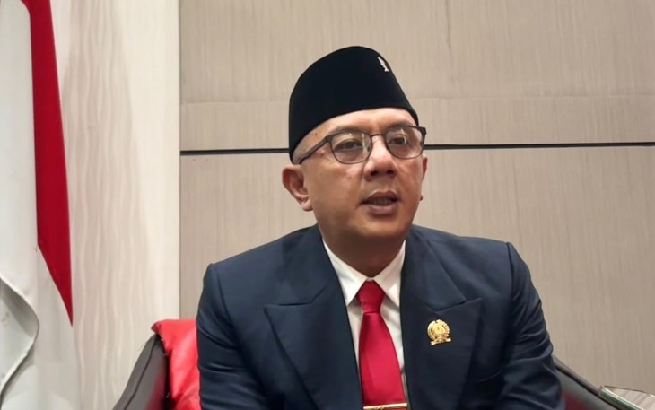 Wakil Ketua DPRD Jawa Timur Deni Wicaksono