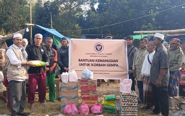 Bantuan sosial untuk warga terdampak gempa di NTT