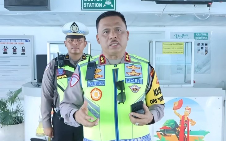 Kakorlantas Polri Irjen Pol Drs. Agus Suryonugroho S.H., M.Hum di Pelabuhan Gilimanuk, Bali, Selasa (17/3/2026). 