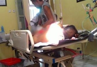 Korban saat mendapat perawatan intensif di RSUD Argamakmur