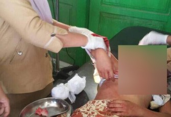 Korban saat sempat mendapat perawatan medis di Rumah Sakit Umum Cahaya Batin.