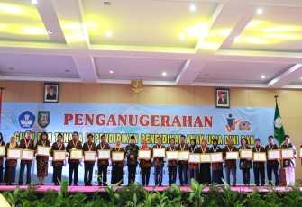 Penganugerahan Apresisasi GTK PAUD DIKMAS 2017  