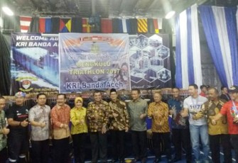 Bengkulu Triathlon 2017 di Bengkulu telah sukses dilaksanakan, Sabtu (22/7).