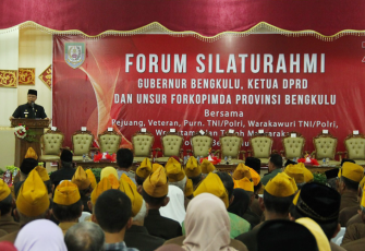 Silaturahmi bersama para pejuang 45 dan Veteran, Purnawirawan, Warakawuri, Wredatama dan tokoh masyarakat, Senin (14/08/2017).