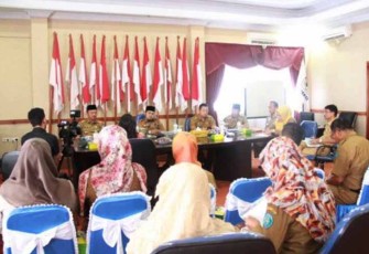 Walikota Helmi Hasan bersama Tim Direktorat Warisan dan Diplomasi Budaya,   Direktorat Jenderal Kebudayaan, Kementerian Pendidikan dan Kebudayaan