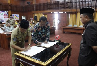 Penandatanganan Perjanjian Kerjasama antara Dinsos Provinsi dengan PT. BPD Bengkulu tentang Penggunaan Jasa Layanan Perbankan