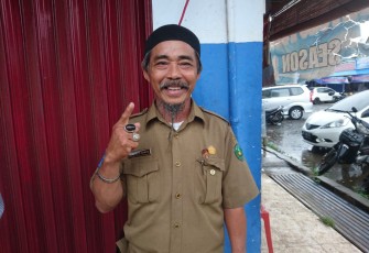 Kepala Pasar Barukoto Edwin Agus Surakarta.
