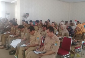 Para kepala OPD saat mengikuti rakor 