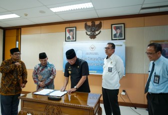 LK Unaudited diterima oleh Kepala BPK RI Perwakilan Provinsi Bengkulu, Yuan Candra di kantornya.