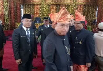 Ramah Tamah Anggota DPRD Bengkulu Selatan setelah Paripura  Foto Bersama Anggota DPRD 