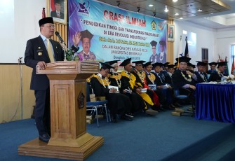 Plt Gubernur menghadiri rapat paripurna terbuka senat universitas Bengkulu dalam rangka dies natalis ke-36 UNIB.