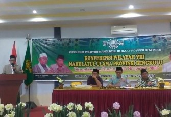 Dr Zulkarnain Dali saat menyampaikan sambutan usai terpilih sebagai ketua PWNU Provinsi Bengkulu periode 2018-2023
