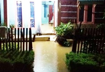 Nampak salah satu rumah terendam banjir