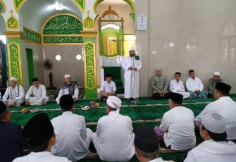 Walikota Helmi Hasan Meresmikan pemindahan Masjid Taqwa di Jalan Danau RT 06 RW 02, Kelurahan Jembatan Kecil, Kecamatan Singaran Pati, Jum’at (28/09/2018)