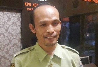 Komisioner KPU Kota Bengkulu Debi Harianto