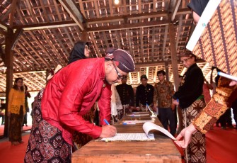Kemendes PDTT melantik sejumlah pejabat di lingkungan kementeriannya di Yogyakarta