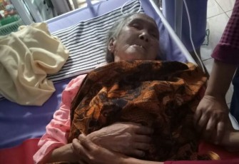 Khadijah (65) yang nekat menenggak racun rumput jenis Gramoxone.