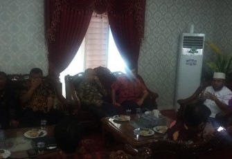 Kunjungan 13 Mahasiswa Muhammadiyah se-Indonesia di Balai Kota Bengkulu.