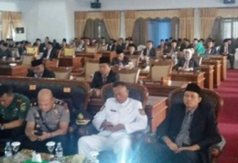 Rapat Paripurna DPRD Seluma dalam Rangka HUT RI ke-73