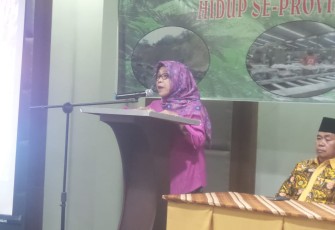 Sekretaris Dinas Lingkungan Hidup Provinsi Bengkulu​​ Rosnaili 
