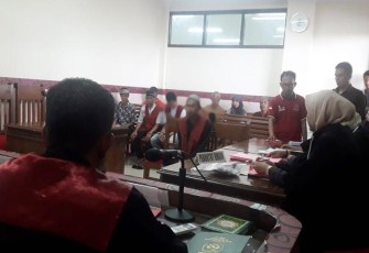 Sidang pembacaan tuntutan tehadap terdakwa kasus pencabulan di PN Bengkulu, Senin (11/02/2019)