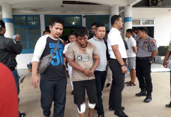 Usai Mendapatkan Perawatan di RSU H Abdul Manan Simatupang Kota Kisaran 2 Dari 3 Pelaku Perampokan Mobil Rental Yang Berhasil di Amankan Petugas Gabungan
