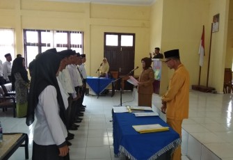 Camat Salo Hj. Mindah SH Lantik Anggota BPD Ganting Dan Ganting Damai 