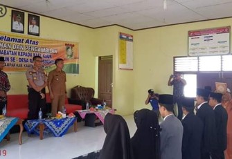 Kepala Desa Ranah Singkuang Lantik Aparat Desa Dan Kadus Terpilih 