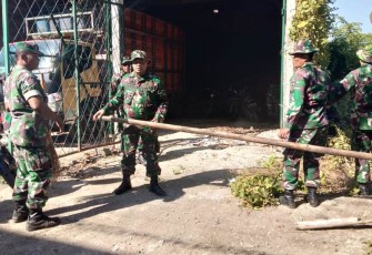 TNI Warga Gelar Minggu Bersih