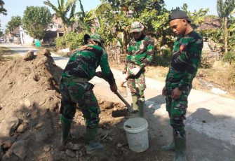 Ember Bekas Juga Menentukan di Lokasi TMMD Kalikondang
