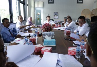 Sekretaris Daerah Kabupaten Bengkulu Selatan Yudi Satria Pimpin Rapat  