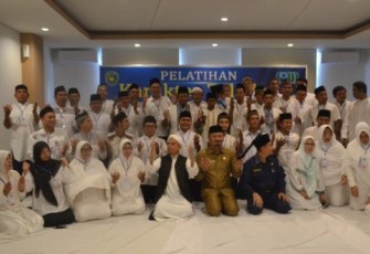 Sekretaris Daerah Kota Bengkulu Marjon Foto Bersama 