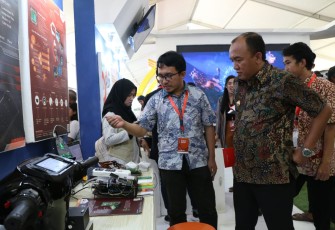 Wakil Wali Kota Tegal Kunjungi Stand dalam Rakornas Penguatan Inovasi 2019 Denpasar