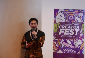 Opening Speech from Glenn Ranti selaku Head of Marketing Communications PermataBank