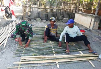 Pagar Bambu Menyemarakkan HUT RI di Jatimulya 