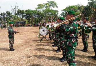 Korps Musik Wijayakusuma Meriahkan Penutupan TMMD