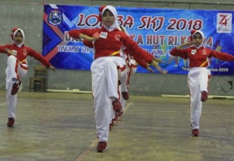 Peserta Lomba Senam Beraksi Di GOR Wisanggeni Kota Tegal 
