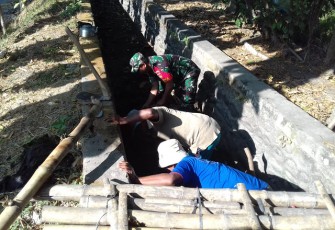 Persiapan Tanam MT 3 Brintikan Warga Dan TNI Perbaiki Aliran Irigasi