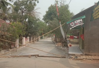 Jalan Desa Blukbuk Usai Pengecoran