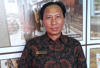 Kepala Bidang Perdagangan Dinas Perindustrian Perdagangan Koperasi Dan Usaha Kecil Menengah Kabupaten Mukomuko Antoni