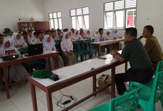 Mayor Inf Tamrin Hasibuan Tanamkan Patriotisme Pada Siswa SMKN PP Labura