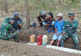 Jagongan Bareng Jalin Keakraban TNI Kodim Cilacap dan Masyarakat
