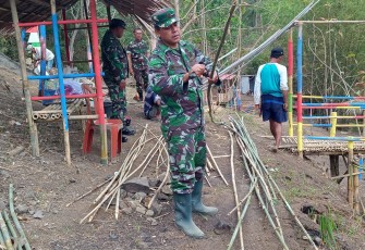 Ratusan Batang Bambu Disiapkan Untuk Pembukaan TMMD 106 Kodim Cilacap
