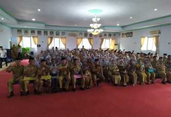 393 Aparatur Sipil Negara  Pemerintah Kabupaten Rejang Lebong Terima Surat Keputusan Kenaikan Pangkat 