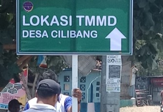 Penunjuk Jalan Lokasi TMMD 106 Kodim Cilacap Dipasang