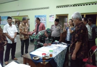 Danramil 06/Kebonarum Kapten Cba Mugiyono Hadiri Deklarasi Damai Pilkades Desa Pluneng