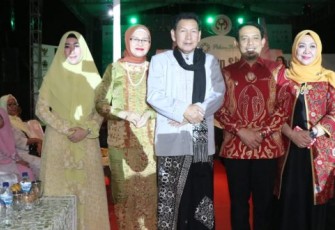 Wakil Wali Kota Bengkulu Dedy Wahyudi Foto Bersama Dengan Wali Kota Pekalongan M Saelany Machfudz